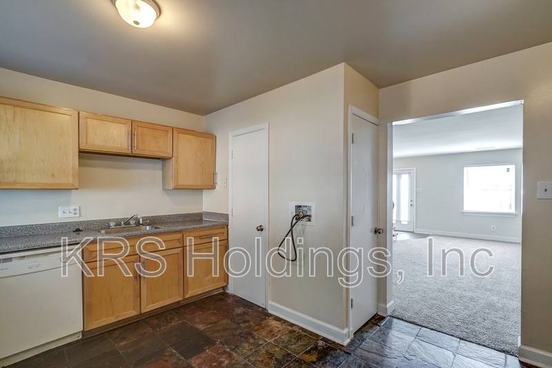 Townhouse for rent at 5211 Goolsby Court, Richmond, VA 23234