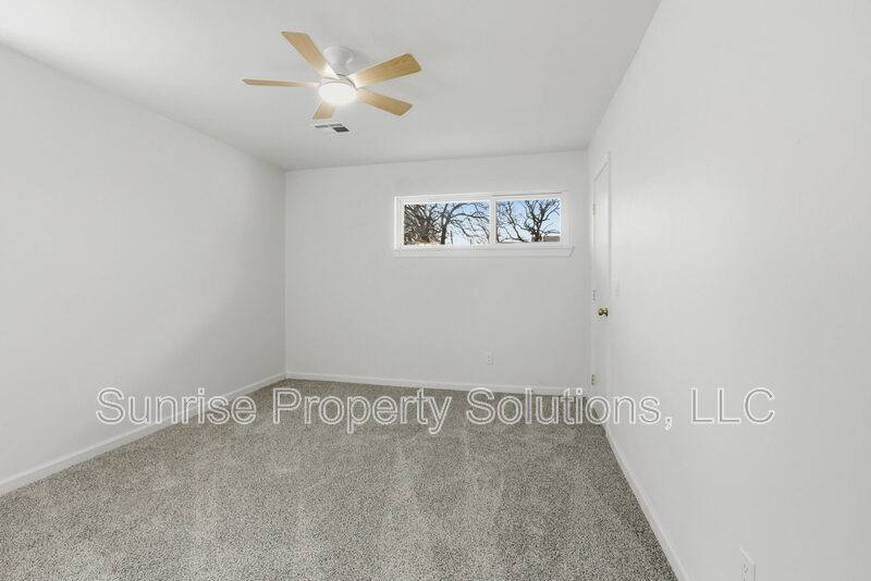 House for rent at 644 Hunters Hill Rd, Oklahoma City, OK 73127
