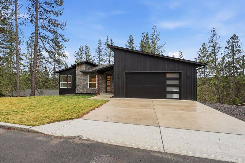 House for rent at 2418 E Casper Dr, Spokane, WA 99223