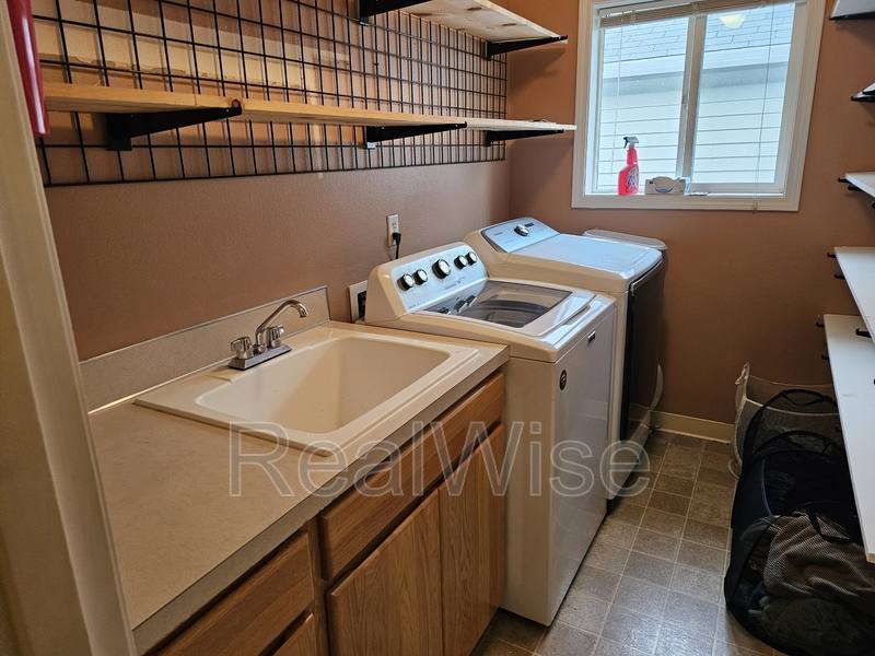Townhouse for rent at 3109 NE 118th Ave, Vancouver, WA 98682