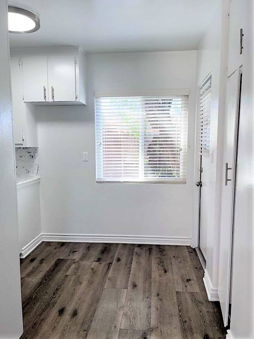 Apartment for rent at 1600 W 5th St, Oxnard, CA 93030