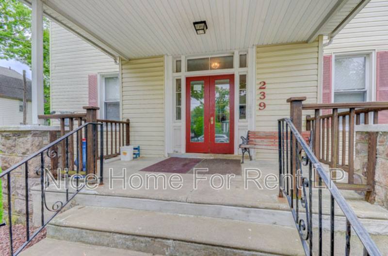 Apartment for rent at 239 Vine St #8, Riverside, NJ 08075