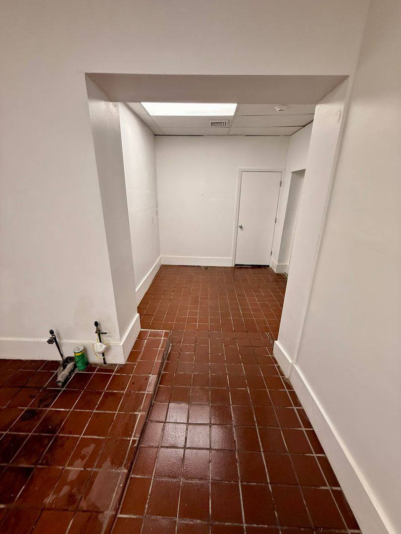 Apartment for rent at 901 Brunswick Ave, Trenton, NJ 08638