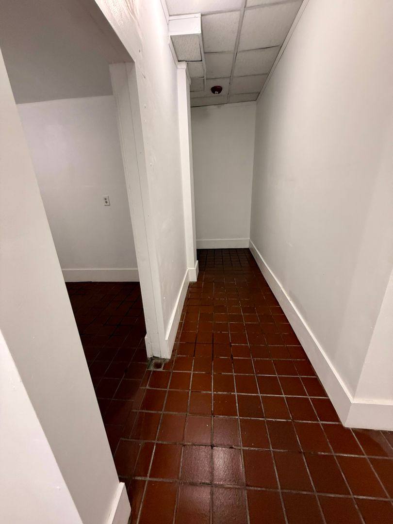 Apartment for rent at 901 Brunswick Ave, Trenton, NJ 08638