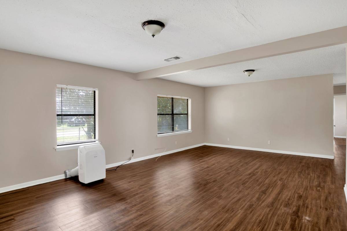House for rent at 2802 W Gonzalez St, Pensacola, FL 32505