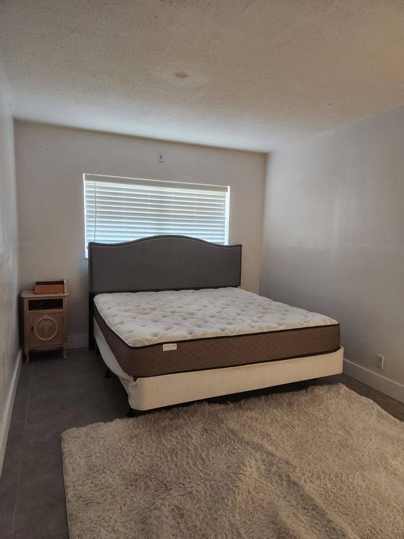 Apartment for rent at 467 Golden Isles Dr #110, Hallandale, FL 33009
