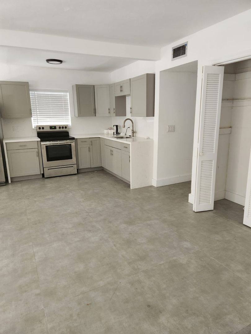 Apartment for rent at 467 Golden Isles Dr #110, Hallandale, FL 33009