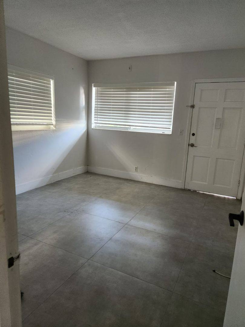 Apartment for rent at 467 Golden Isles Dr #110, Hallandale, FL 33009