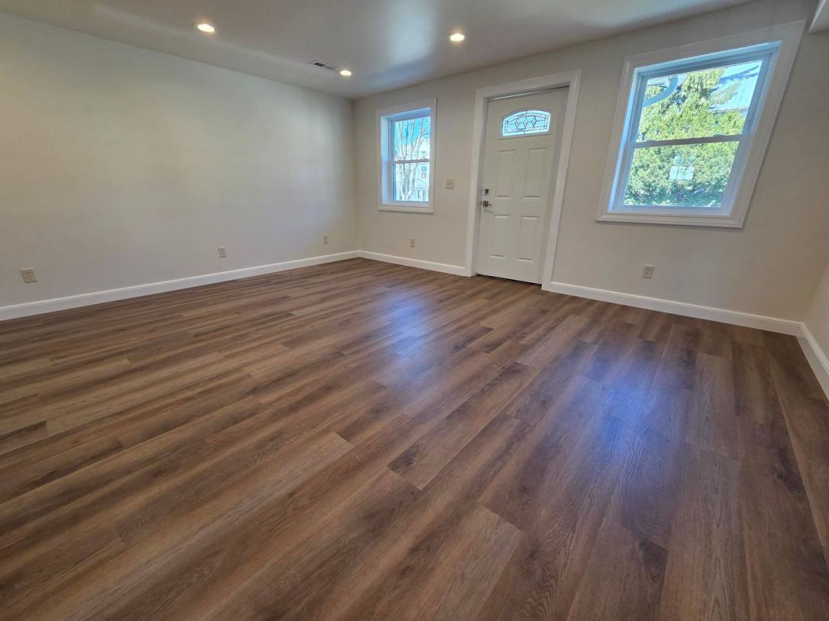 Apartment for rent at 43 W Main St, Jeromesville, OH 44840