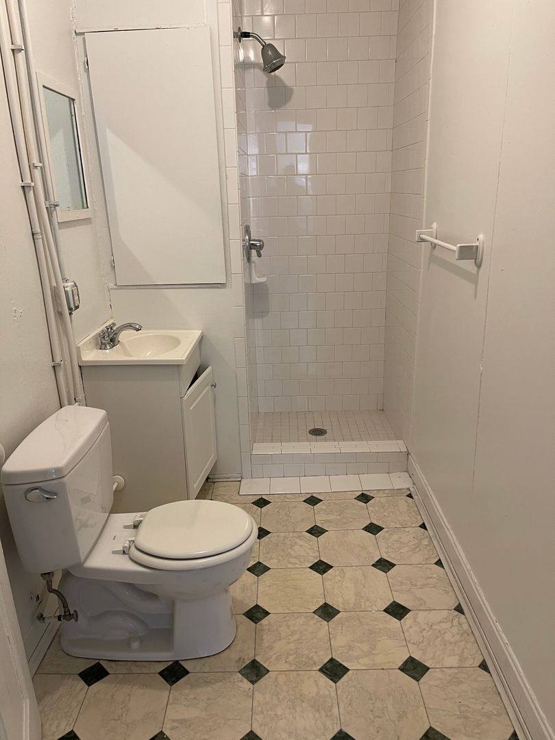 House for rent at 118 S Pine St, Richmond, VA 23220