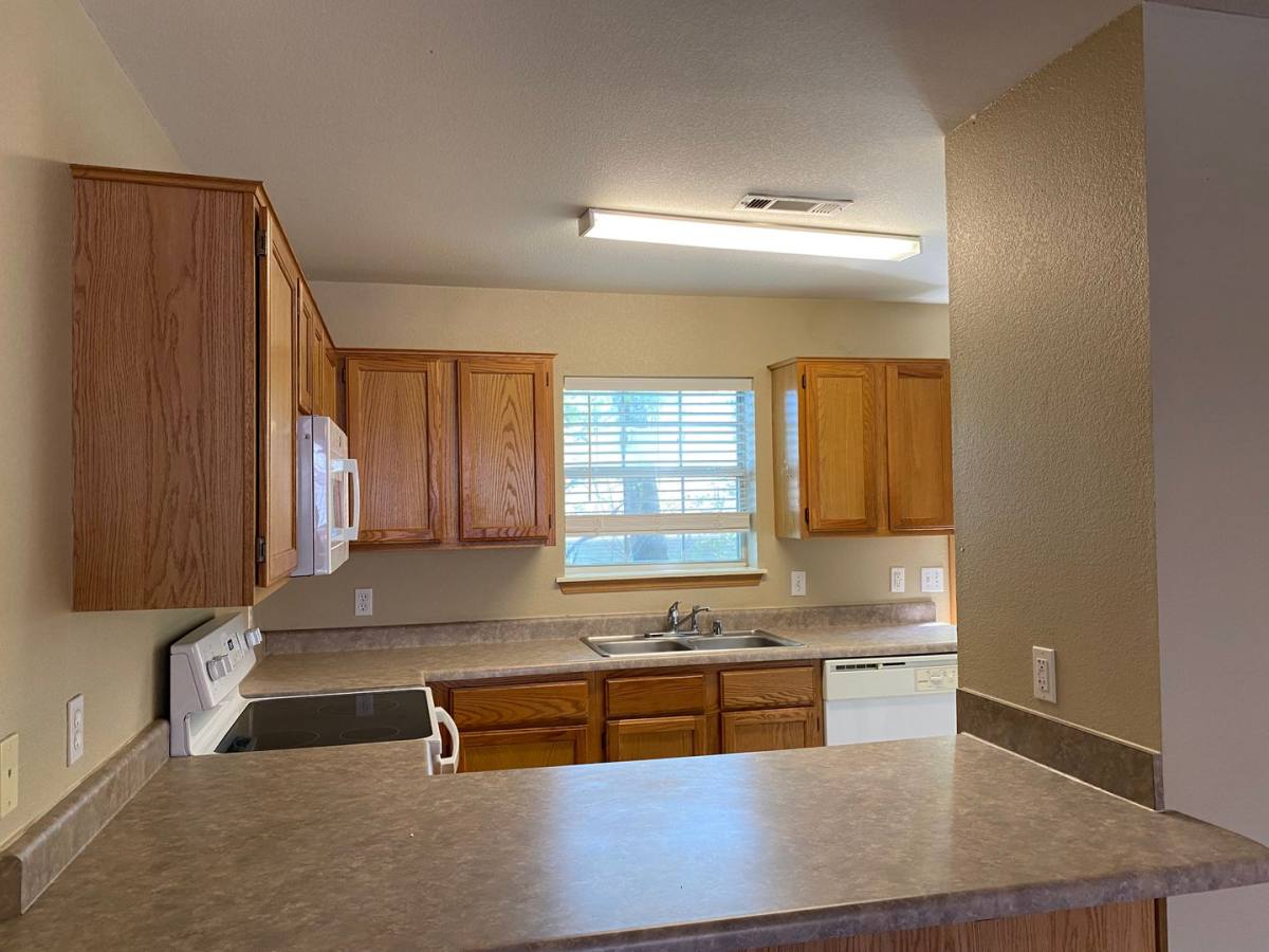 Apartment for rent at 2509 Meadow View, Fayetteville, AR 72704