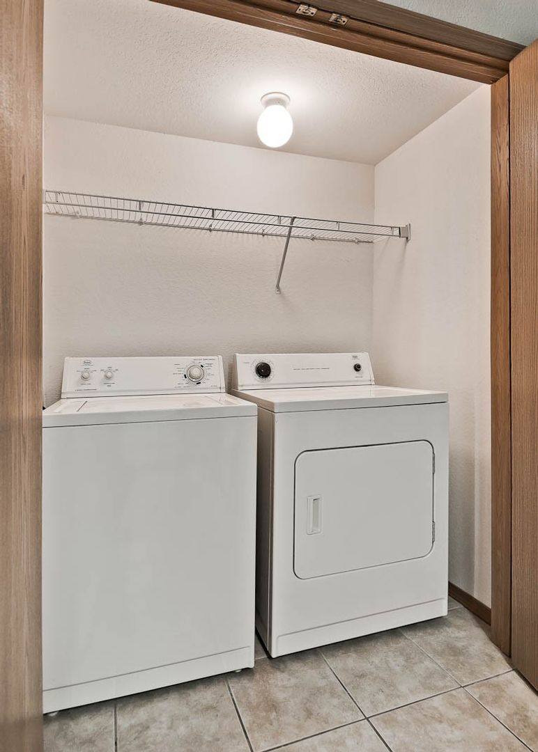 Apartment for rent at 2509 Meadow View, Fayetteville, AR 72704