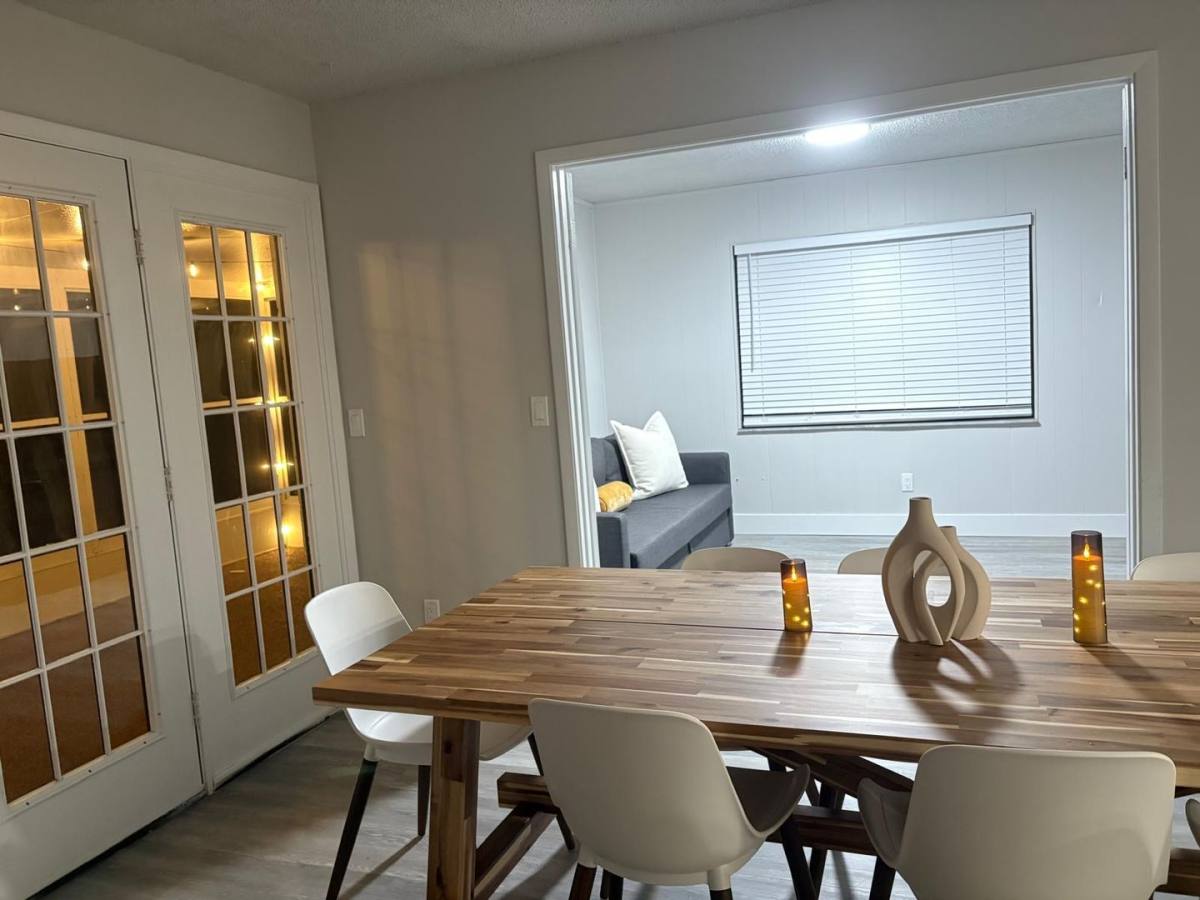 House for rent at 2416 Ave B SW, Winter Haven, FL 33880