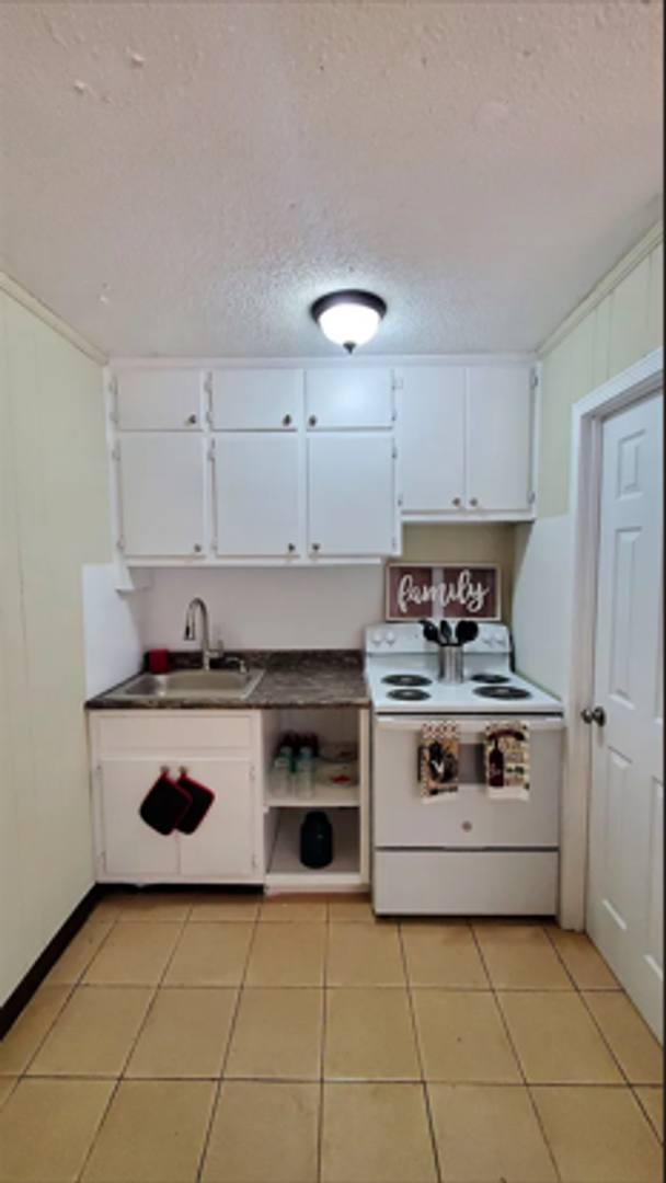 Apartment for rent at 120 2nd St, Winder, GA 30680