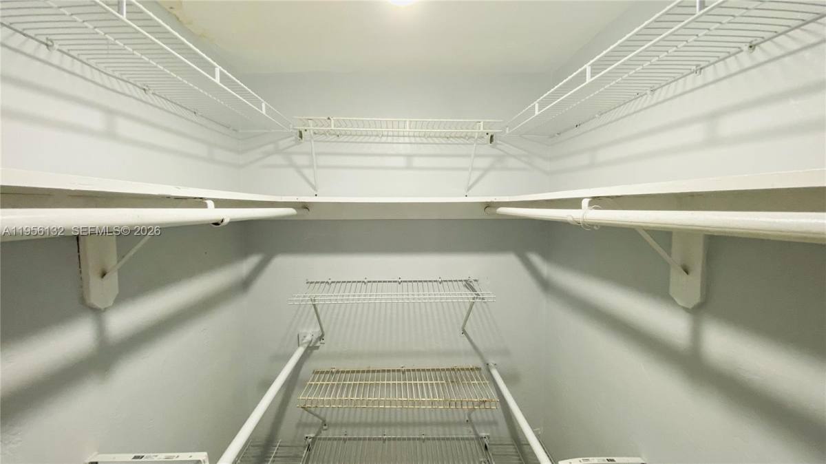 Apartment for rent at 6810 NW 28th St, Fort Lauderdale, FL 33313