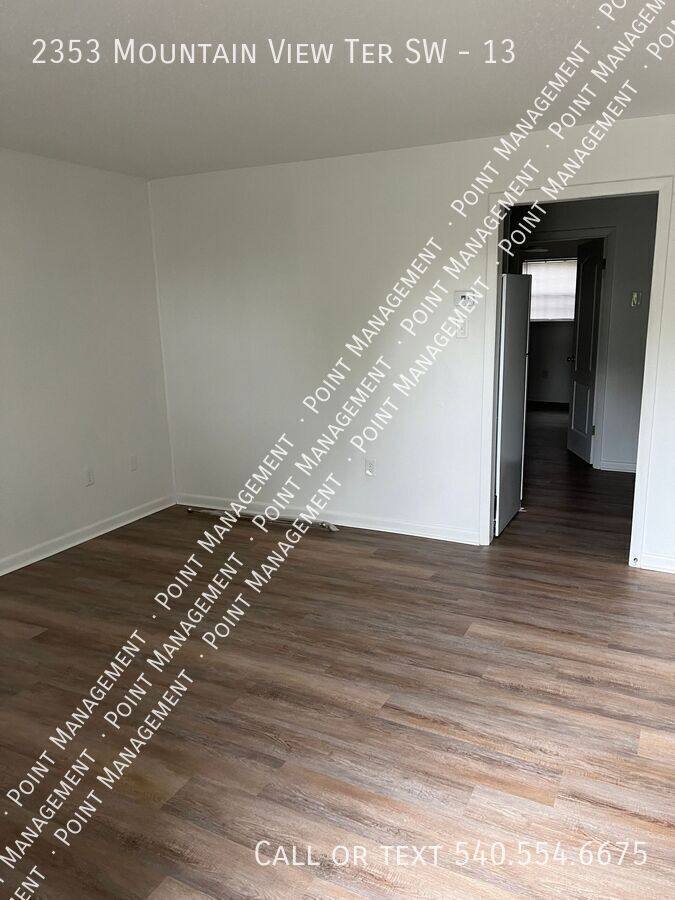 Apartment for rent at 2353 Mountain View Terrace SW #13, Roanoke, VA 24015