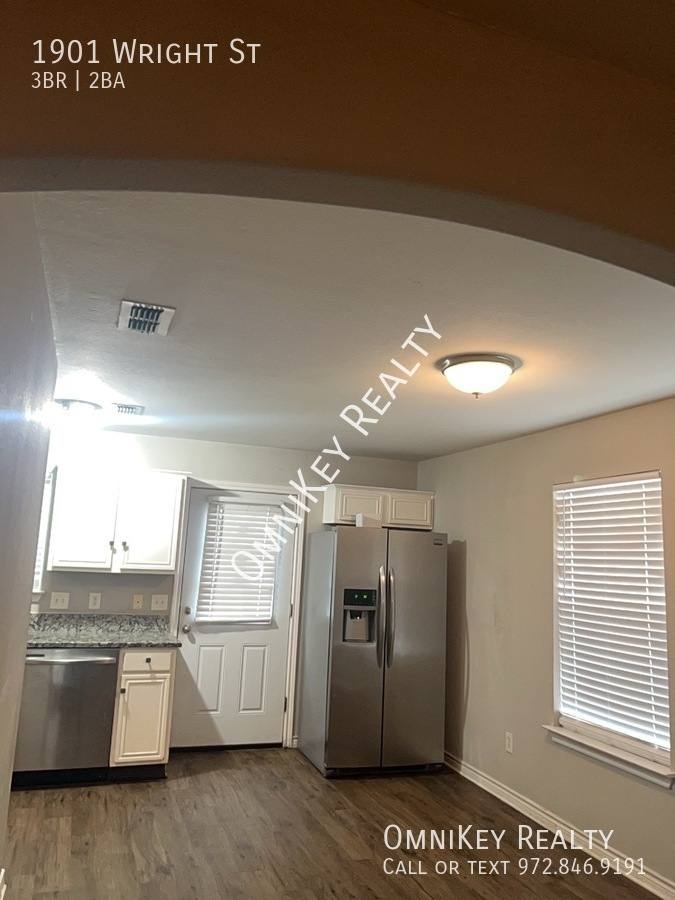 House for rent at 1901 Wright St, Greenville, TX 75401