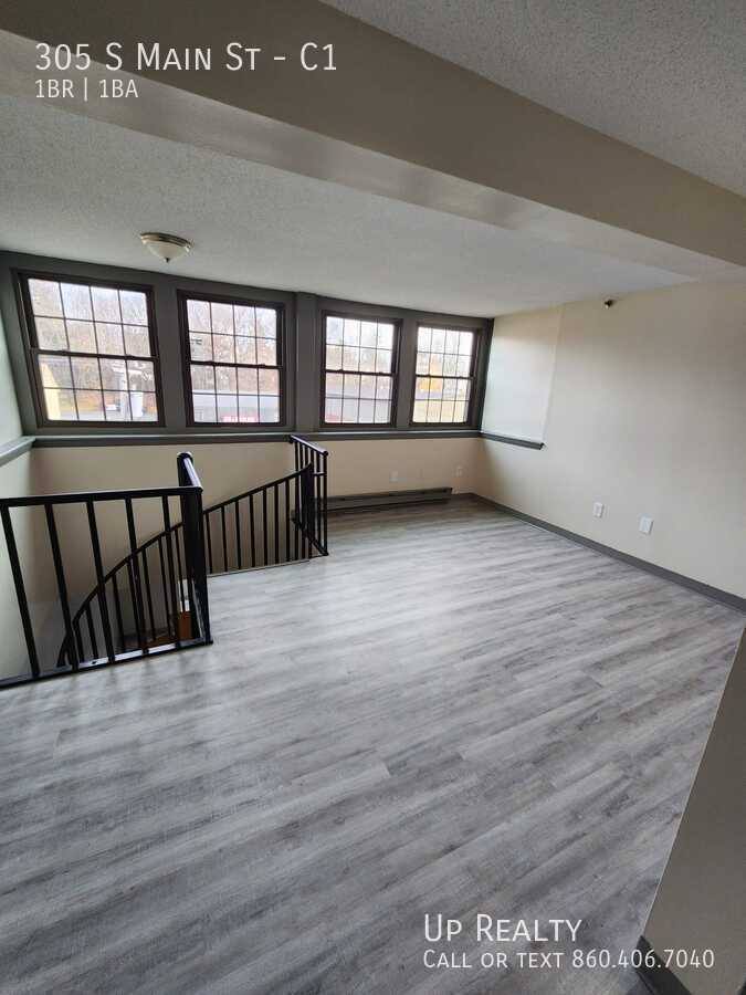 Apartment for rent at 305 S Main St #C1, Middletown, CT 06457