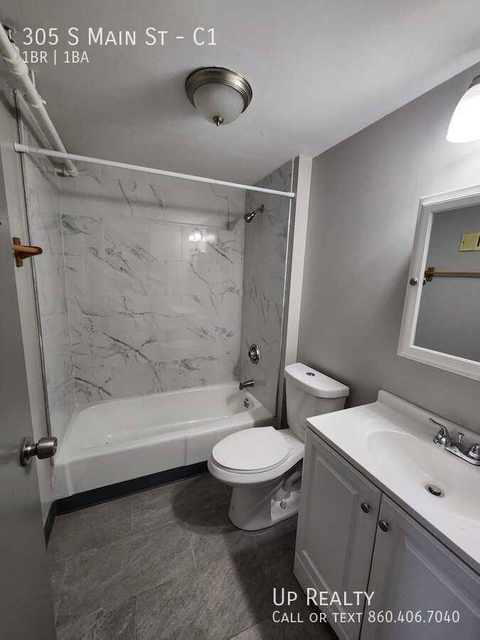 Apartment for rent at 305 S Main St #C1, Middletown, CT 06457