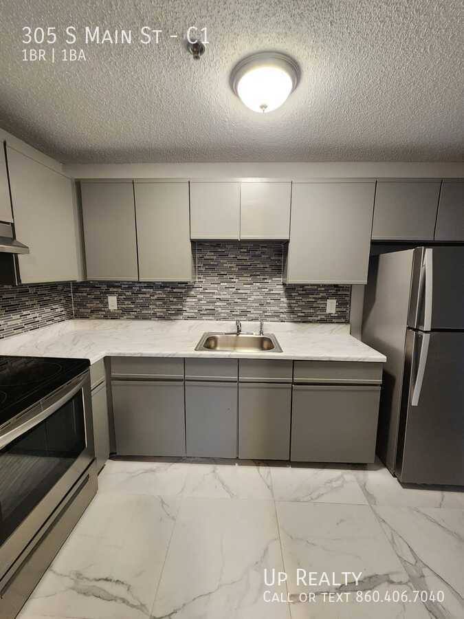 Apartment for rent at 305 S Main St #C1, Middletown, CT 06457