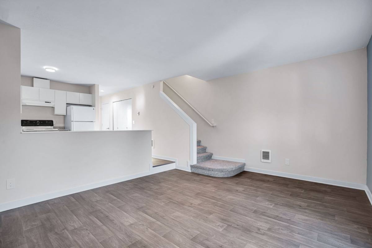 Townhouse for rent at 4380-4390 SE 122nd Ave, Portland, OR 97236