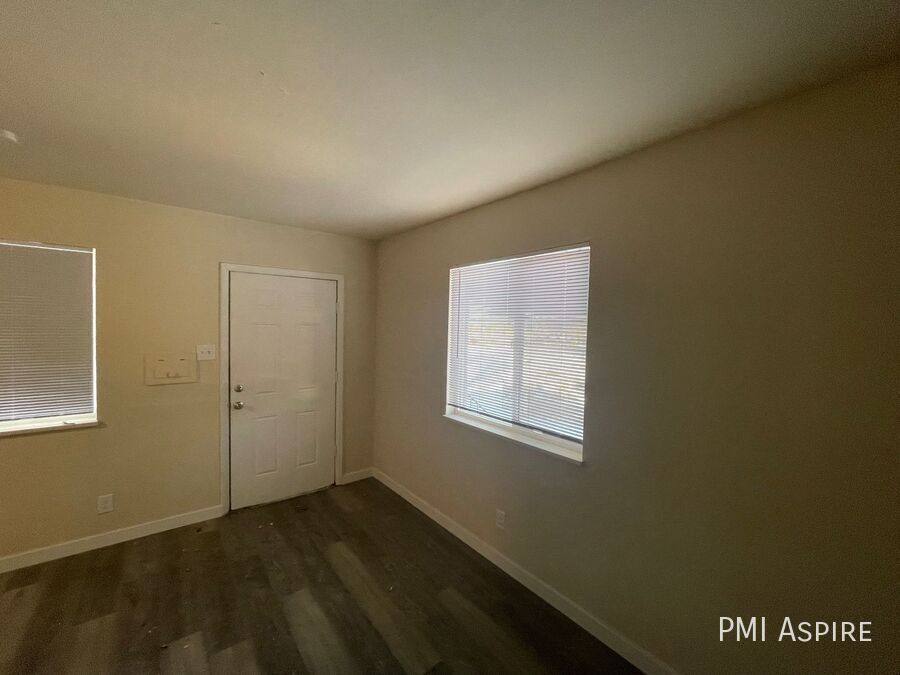 Apartment for rent at 2376 Emporia St, Aurora, CO 80010