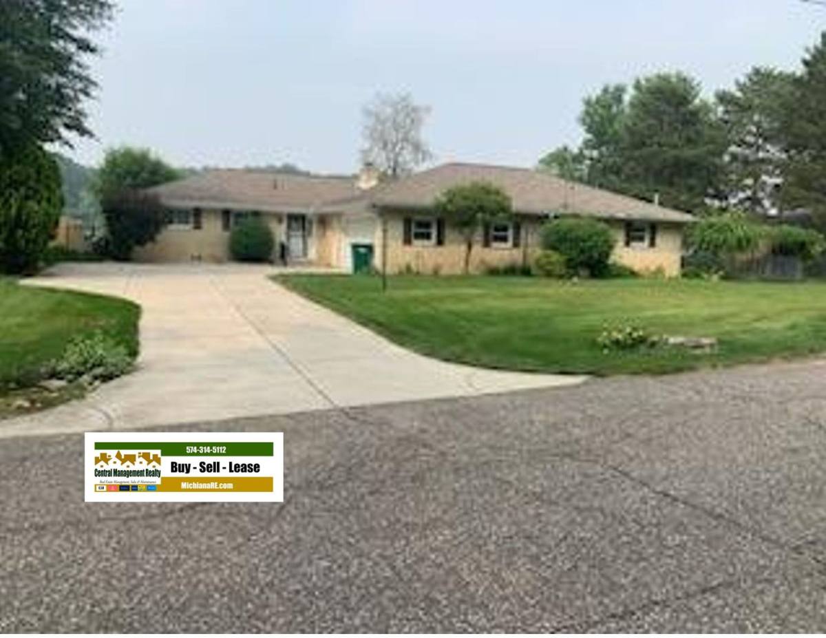 House for rent at 29419 River Shore Estate, Elkhart, IN 46516