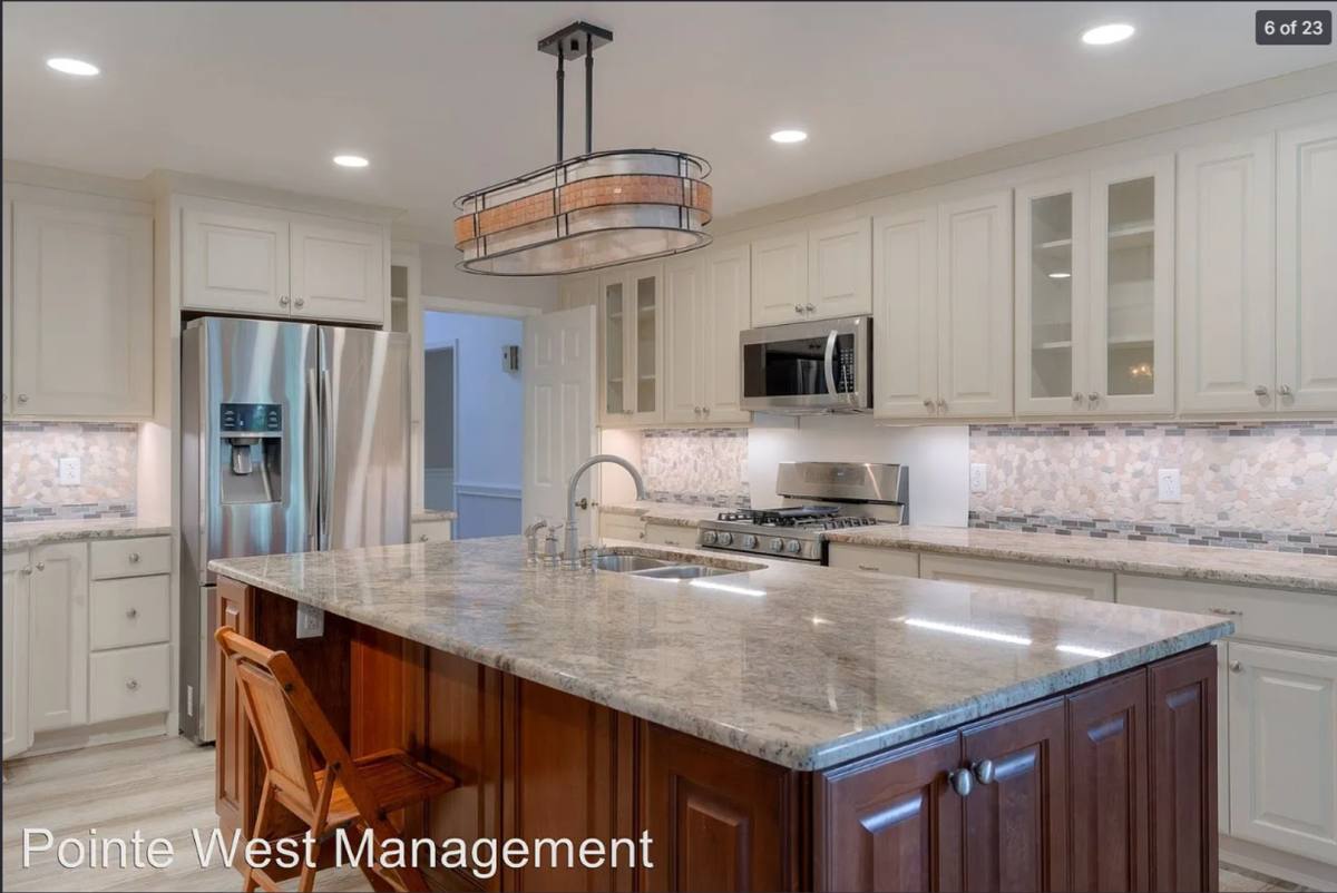 House for rent at 1602 Greenwood Dr, Blacksburg, VA 24060