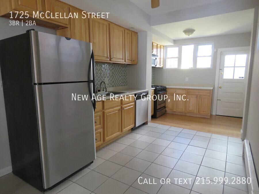 House for rent at 1725 McClellan St, Philadelphia, PA 19145