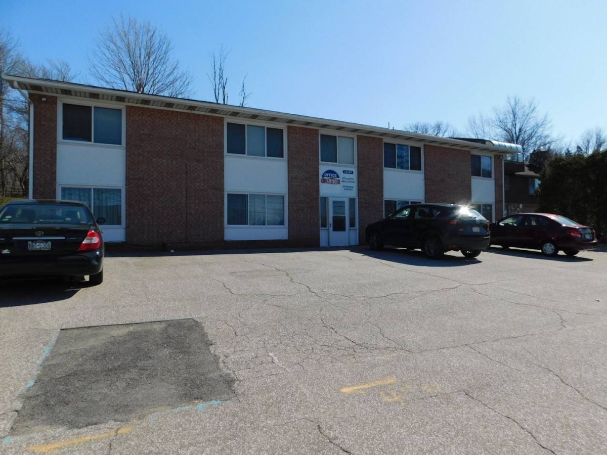 Apartment for rent at 1543-1553 W Grandview Blvd, Erie, PA 16509