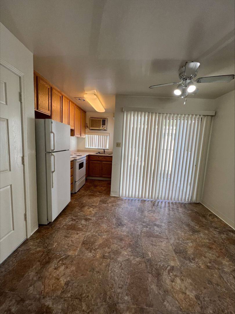 Apartment for rent at 800 18th St, Sacramento, CA 95811