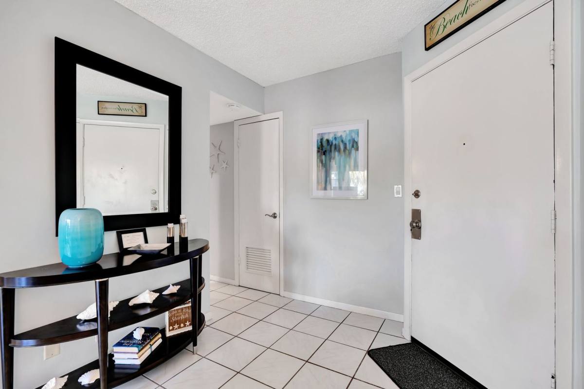 Apartment for rent at 1605 US-Highway One V6-205, Jupiter, FL 33477