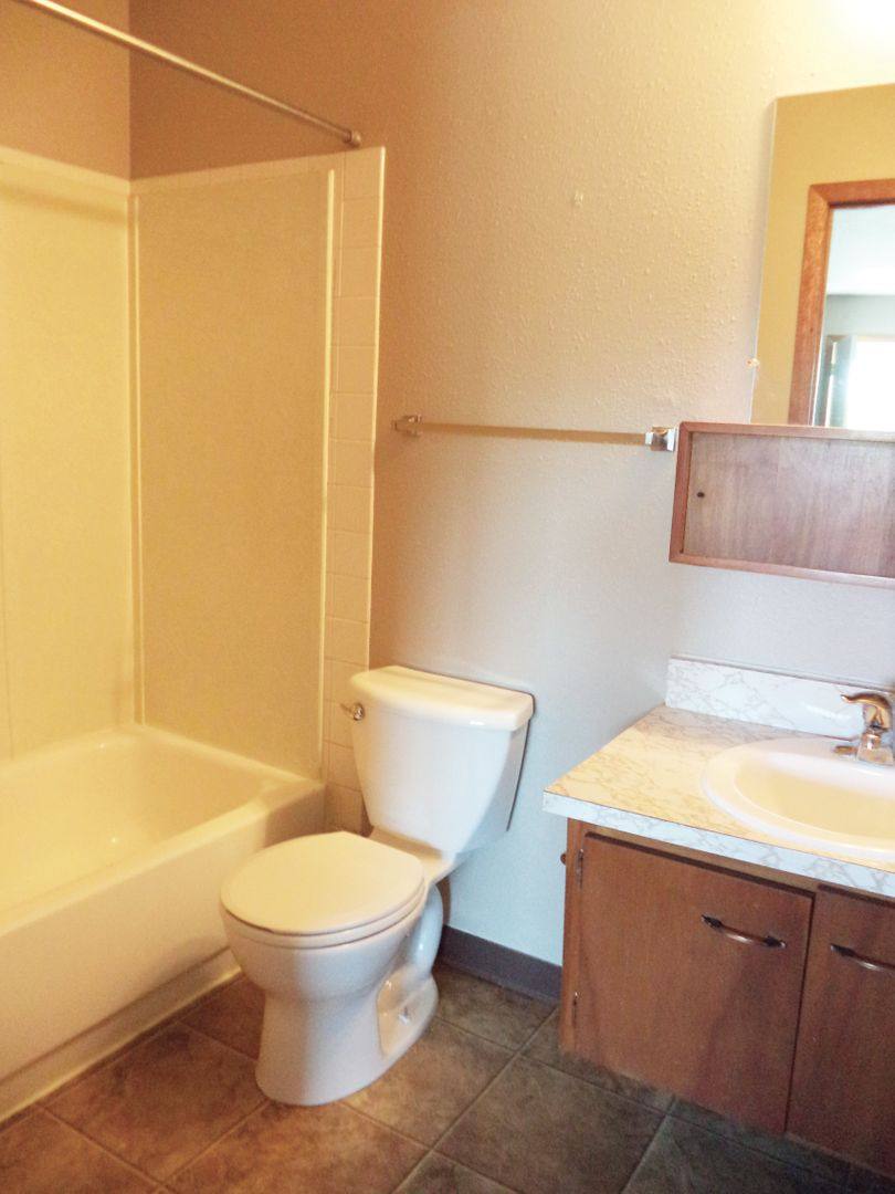 Apartment for rent at 505 4th St SW, Minot, ND 58701