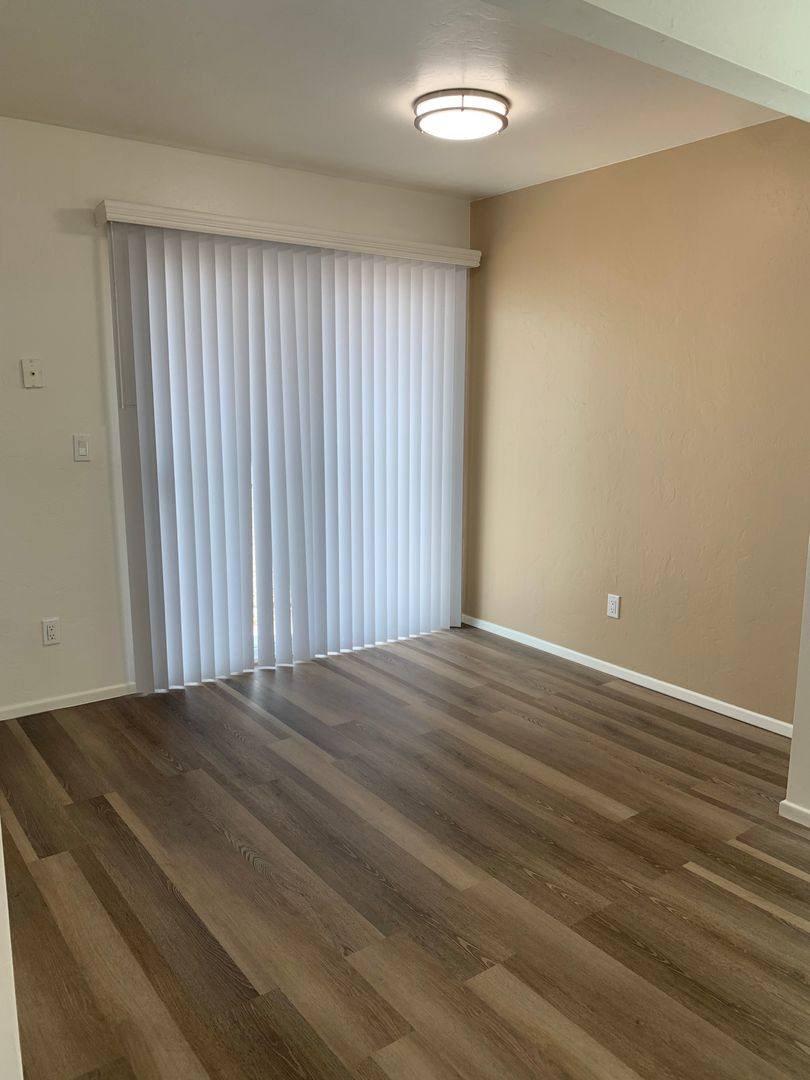 Townhouse for rent at 336 E Limberlost #1, Tucson, AZ 85705