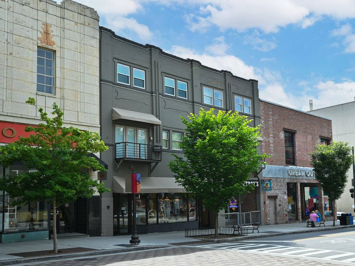 Condo for rent at 21 Haywood St, Asheville, NC 28801