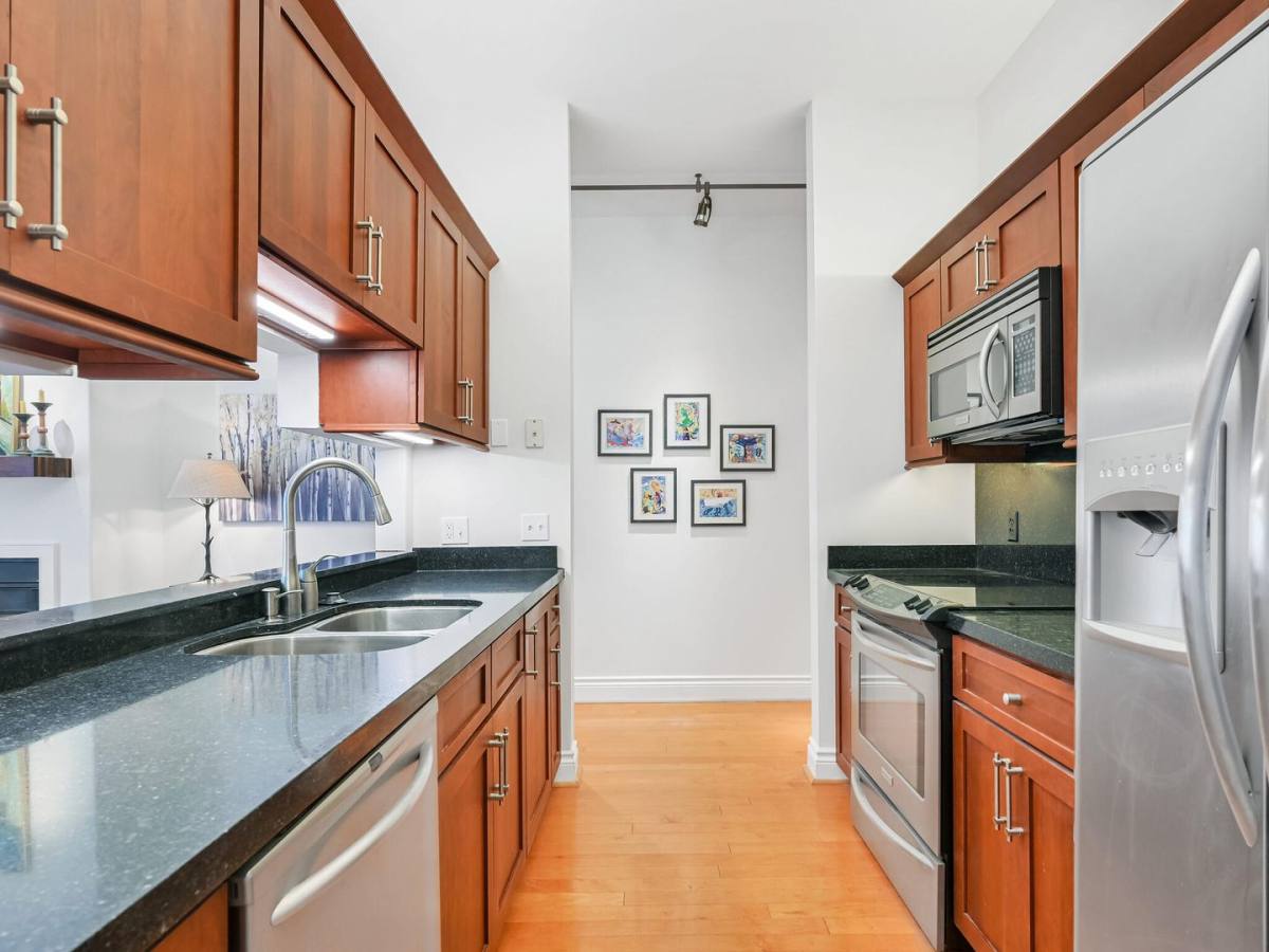 Condo for rent at 21 Haywood St, Asheville, NC 28801