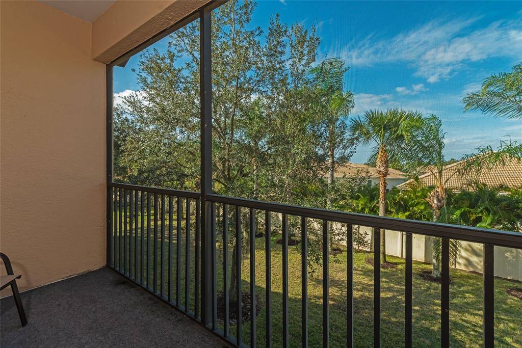 Townhouse for rent at 4134 Via Piedra Circle #2204, Sarasota, FL 34233