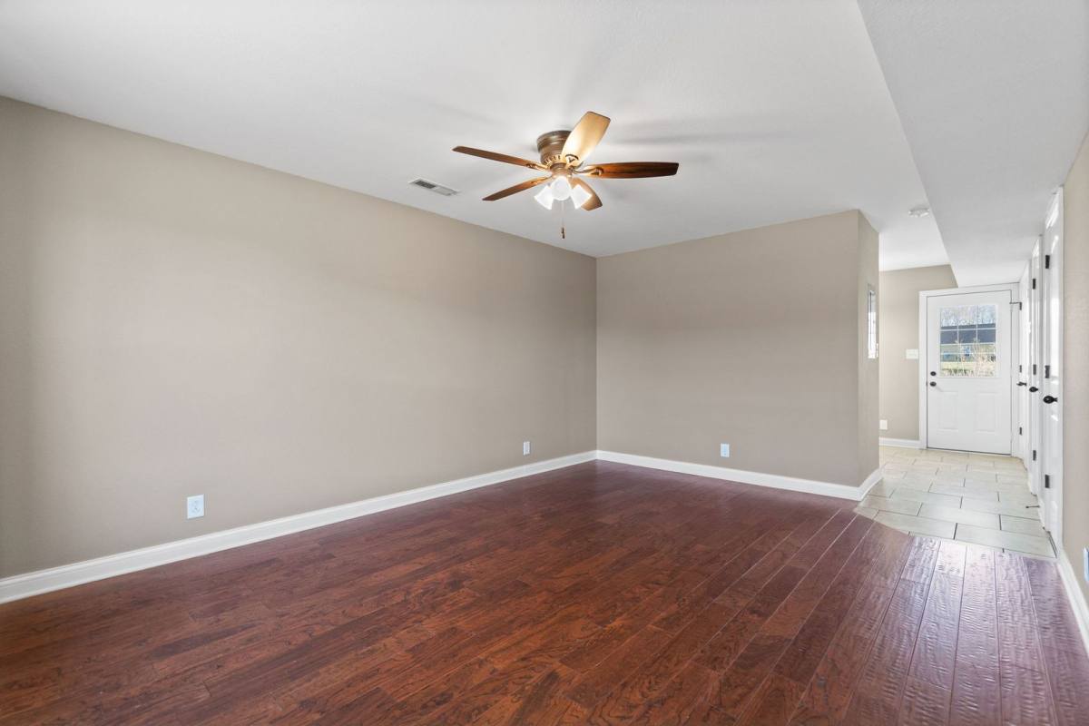 Apartment for rent at 1805 Beckett Dr, Clarksville, TN 37042