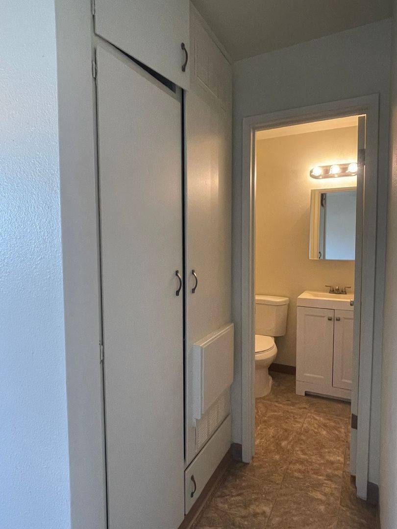 Apartment for rent at 760-770 W St, Redding, CA 96001