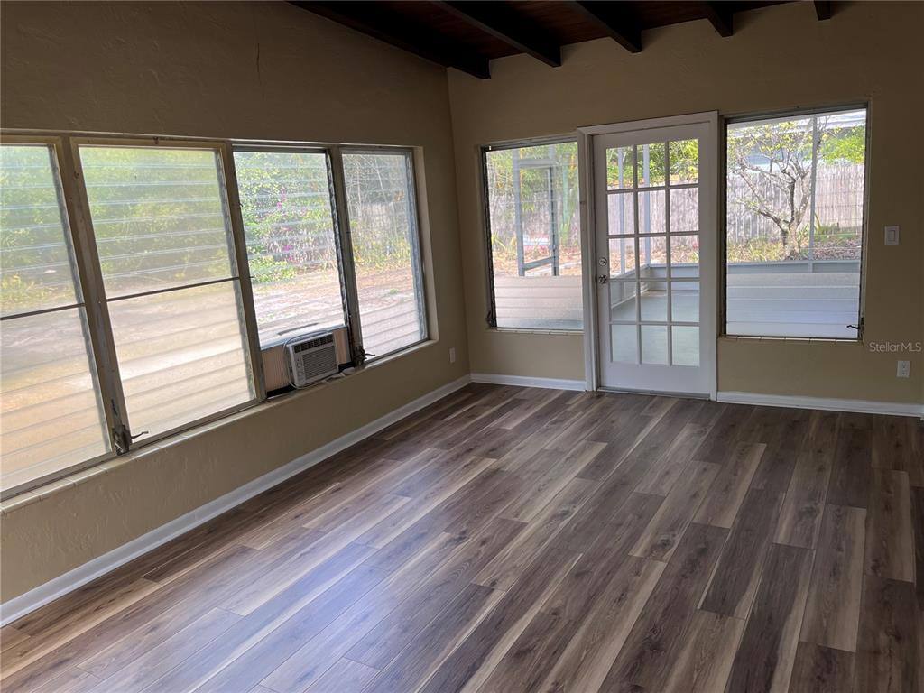 Apartment for rent at 5412 Harbor Rd, Bradenton, FL 34209