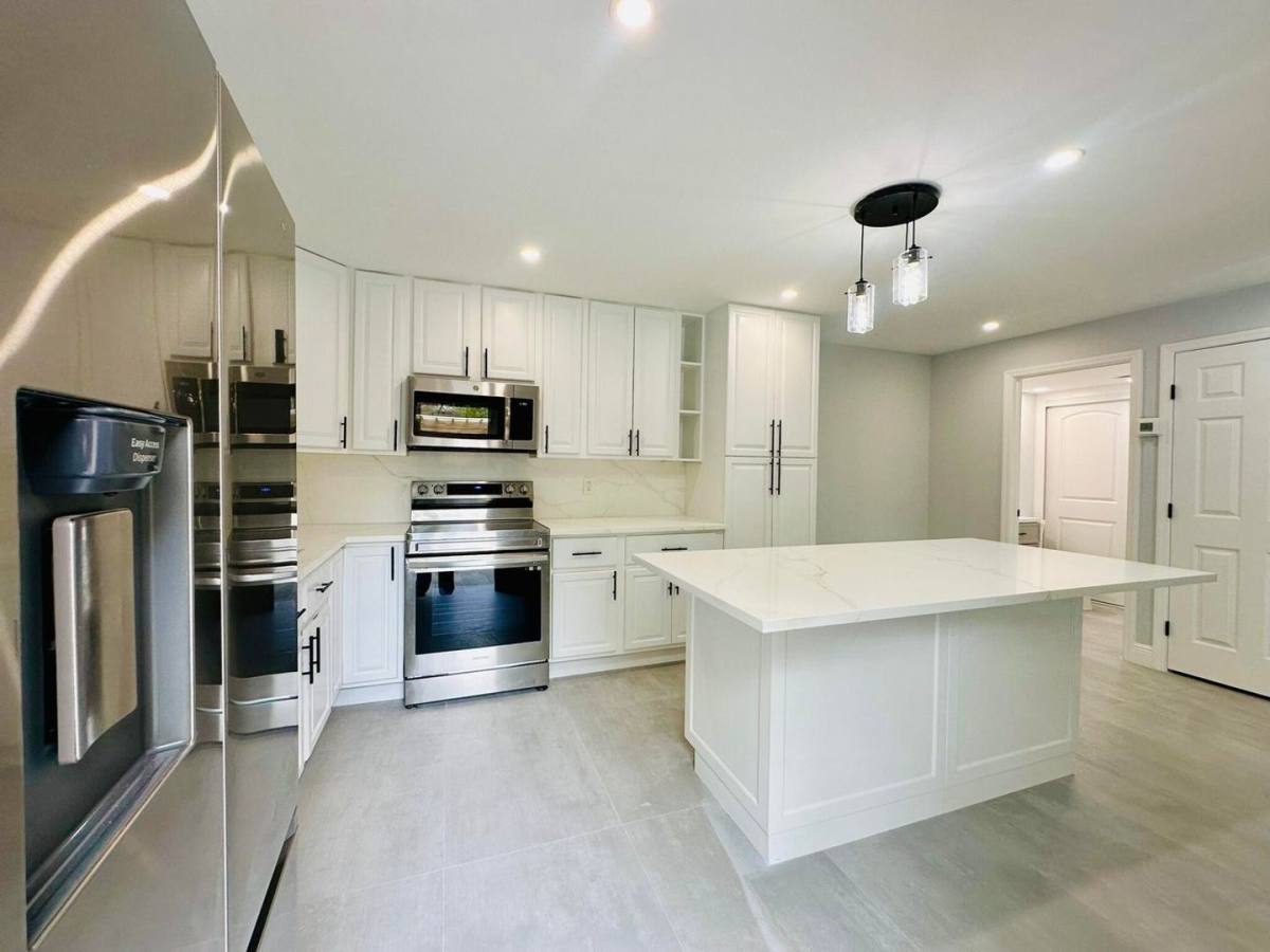 House for rent at 403 4th Lane, Palm Beach Gardens, FL 33418