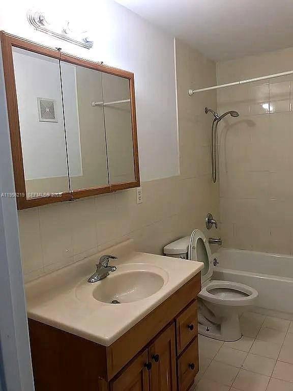 Apartment for rent at 5448 NW 169th Terrace, Opa Locka, FL 33055