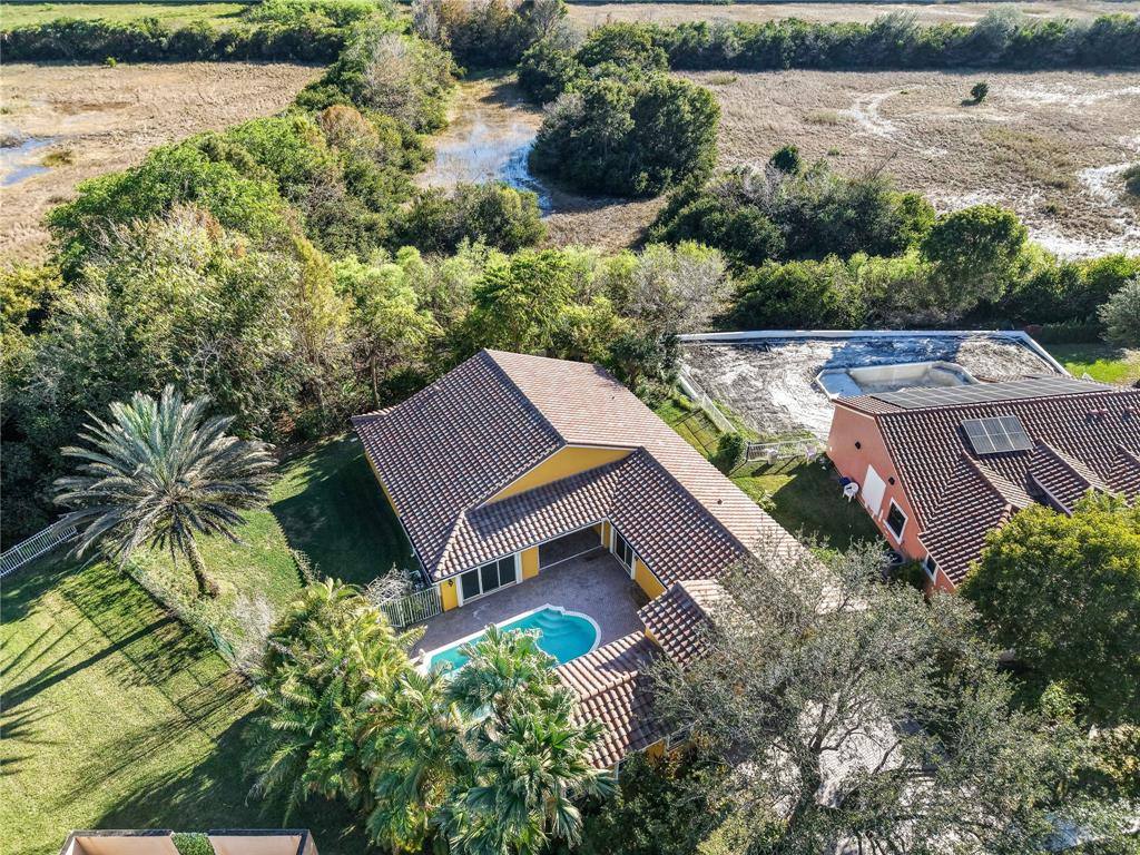 Apartment for rent at 19820 SW 7th Place, Hollywood, FL 33029