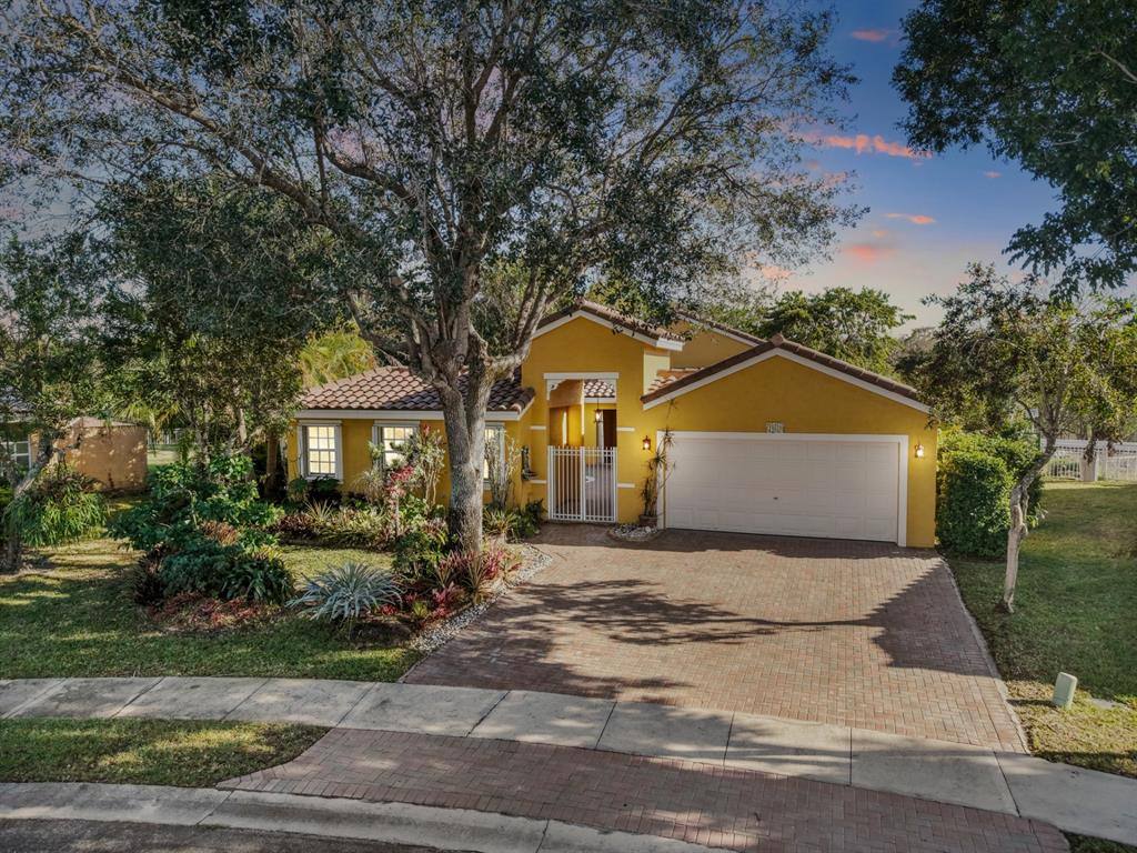 Apartment for rent at 19820 SW 7th Place, Hollywood, FL 33029