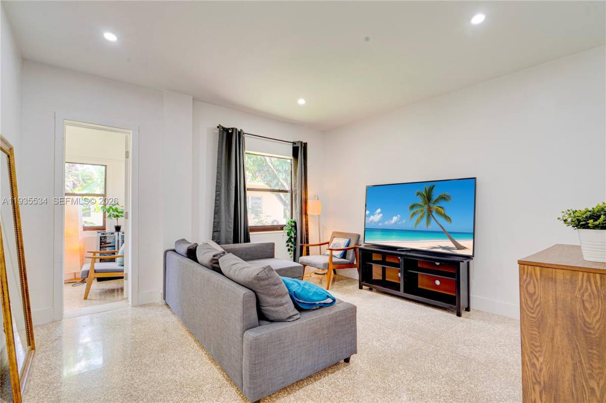Apartment for rent at 234 NE 111th St #234-1, Miami, FL 33161