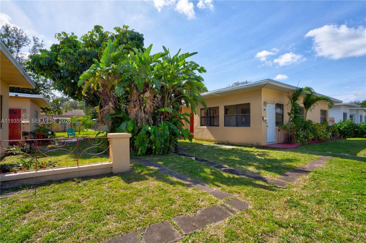 Apartment for rent at 234 NE 111th St #234-1, Miami, FL 33161