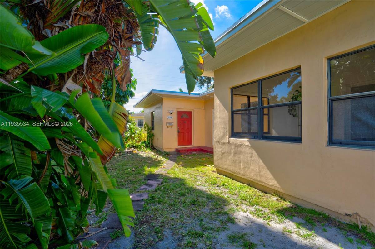 Apartment for rent at 234 NE 111th St #234-1, Miami, FL 33161