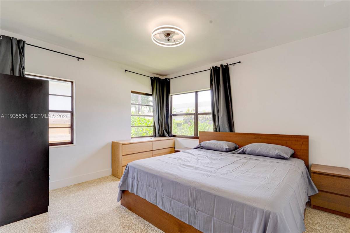 Apartment for rent at 234 NE 111th St #234-1, Miami, FL 33161