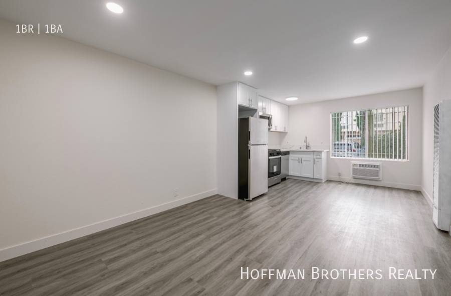 Apartment for rent at 6863 Sepulveda Blvd #13, Van Nuys, CA 91405