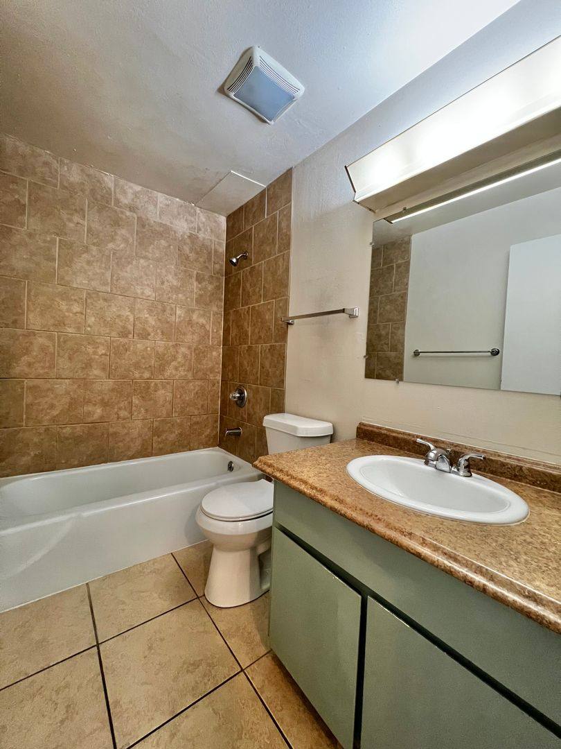 Apartment for rent at 327 Mathews St, Fort Collins, CO 80524